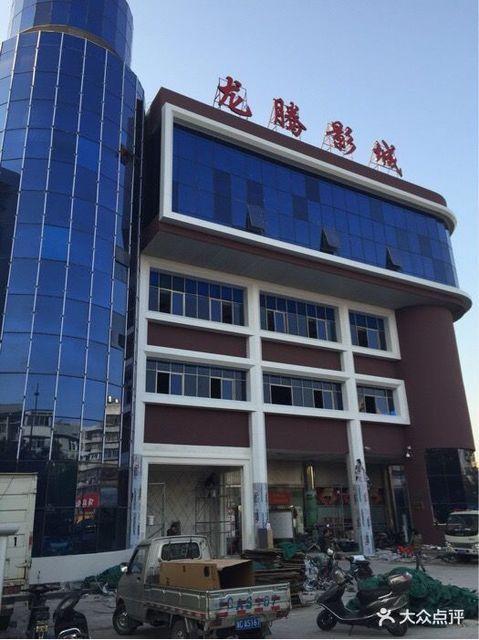 亚洲少妇自拍一区：居家生活真实记录，私密自拍视角展现少妇日常魅力