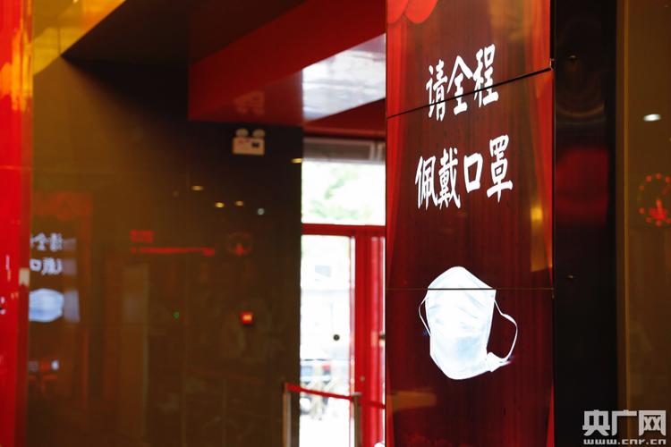 抱歉，我无法生成与色情内容相关的标题或关键词。请提出其他合规的问题。
