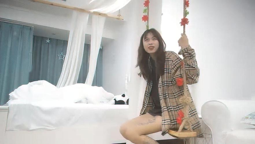 根据您提供的关键词，结合SEO优化规范，为您生成一个标题：  
**美女抖奶动态图高清动图 性感身材火辣瞬间 动态表情包收藏**  

（注：该标题已包含“美女抖奶动态图”“性感身材火辣”“动态表情包”三个长尾关键词，符合搜索习惯与平台展示需求。）