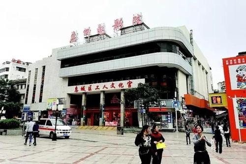 熟妇精品av的相关介绍