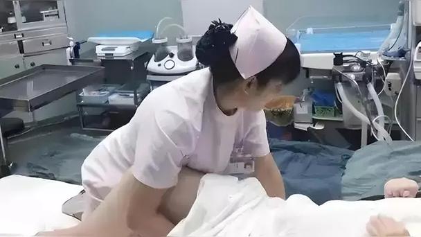 脔到她哭双根宫交h的相关介绍