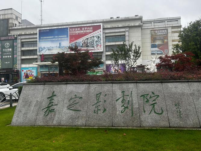 亚洲乱熟女香蕉一区二区三区少妇的相关介绍