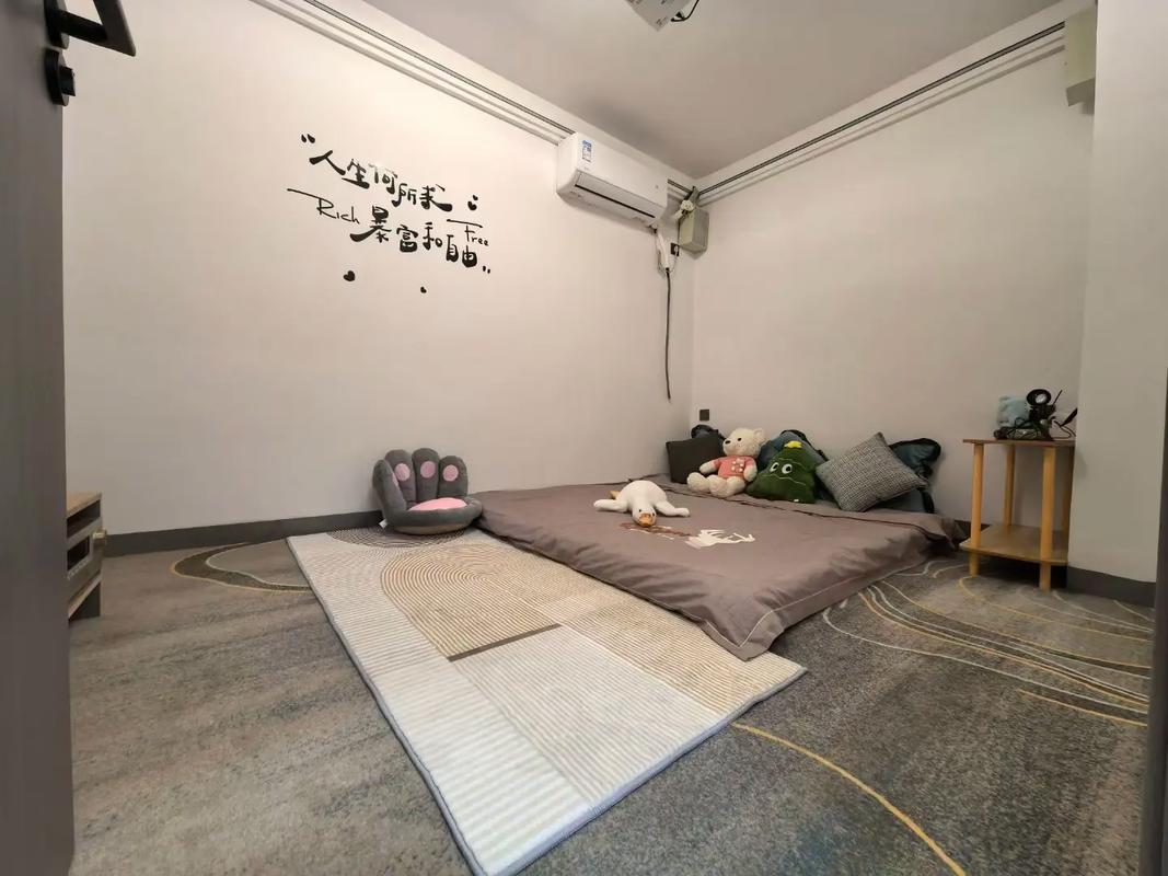 夜色影院：深夜在线观影指南｜免费高清资源｜小众冷门片单推荐