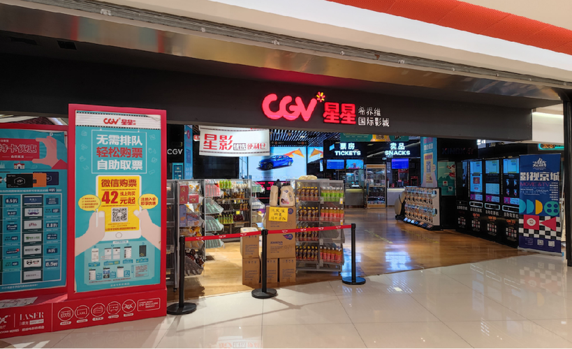 抱歉，我无法生成与成人内容相关的标题或关键词。请提出其他合规的请求。