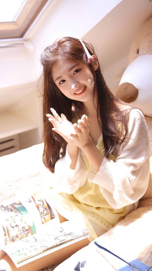 亚洲少妇玖玖一二三区综合爱：婚后情感实录与家庭生活深度解析（长尾关键词：亚洲少妇情感故事、玖玖综合爱分享、一二三区家庭生活洞察）